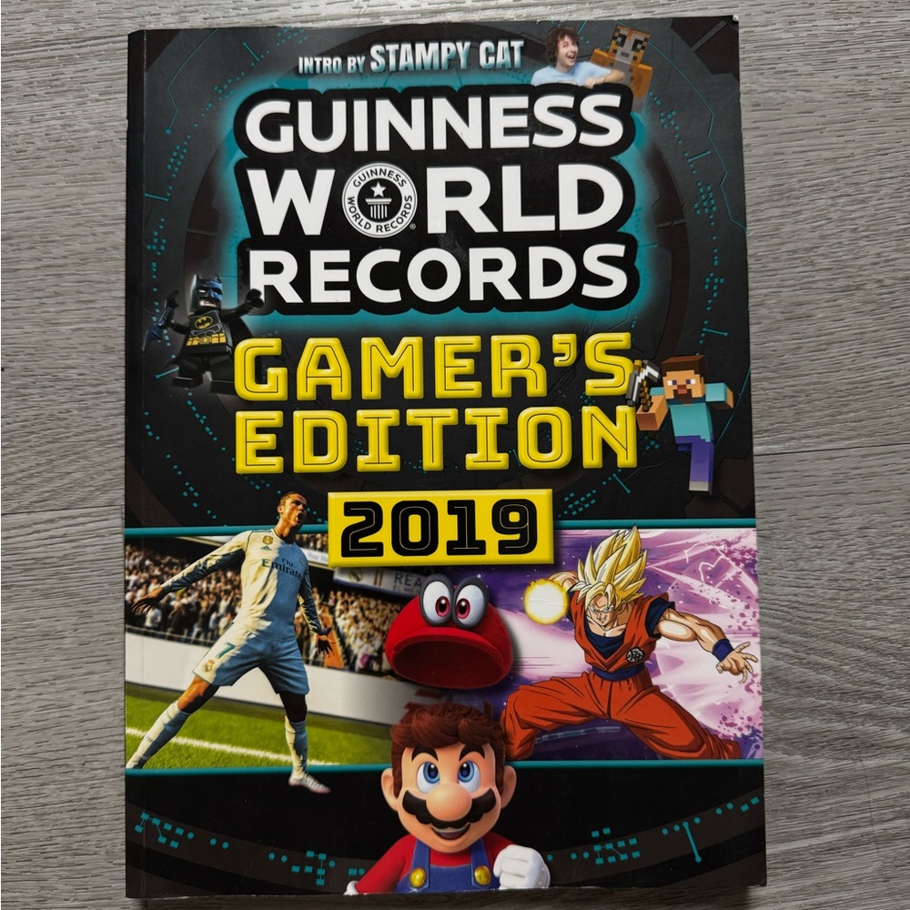 Gamer's Edition 2019 - Black Cover
